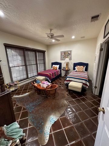 503 Oakland Hills Lane, Kerrville, TX 78028