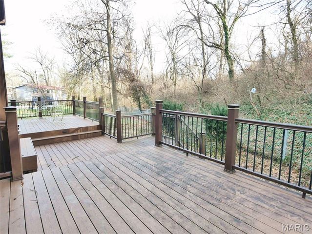 3652 Knollstone Drive, St Louis, MO 63135