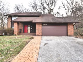 3652 Knollstone Drive, St Louis, MO 63135