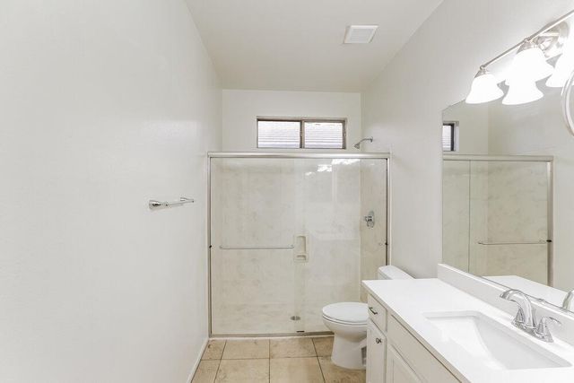 9243 W Salter Drive, Peoria, AZ 85382