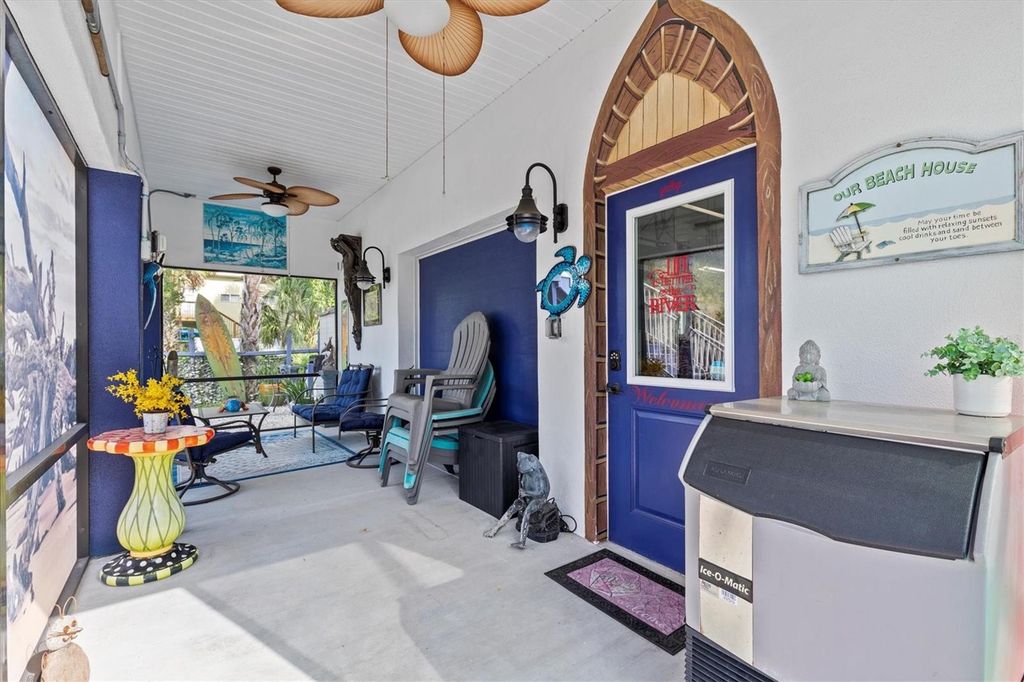 Image 17 of property listing at 6241 COLONY CIRCLE, Weeki Wachee, FL 34607