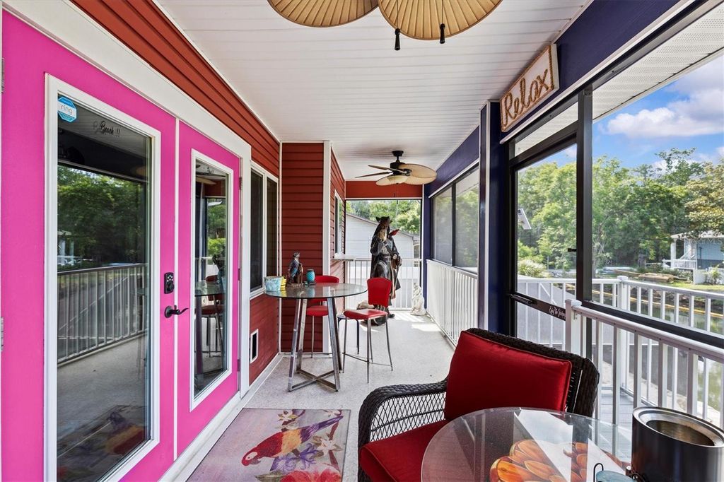 Image 21 of property listing at 6241 COLONY CIRCLE, Weeki Wachee, FL 34607