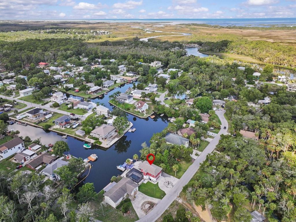 Image 4 of property listing at 6241 COLONY CIRCLE, Weeki Wachee, FL 34607