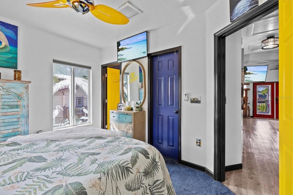 Image 41 of property listing at 6241 COLONY CIRCLE, Weeki Wachee, FL 34607