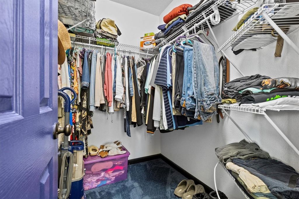 Image 44 of property listing at 6241 COLONY CIRCLE, Weeki Wachee, FL 34607