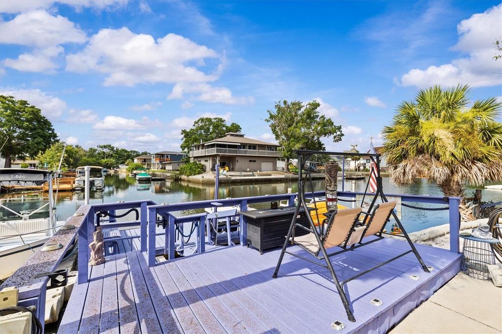 Image 59 of property listing at 6241 COLONY CIRCLE, Weeki Wachee, FL 34607