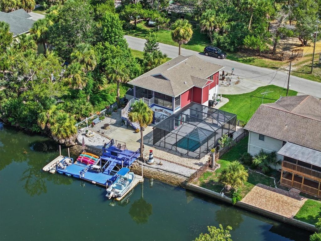 Image 64 of property listing at 6241 COLONY CIRCLE, Weeki Wachee, FL 34607