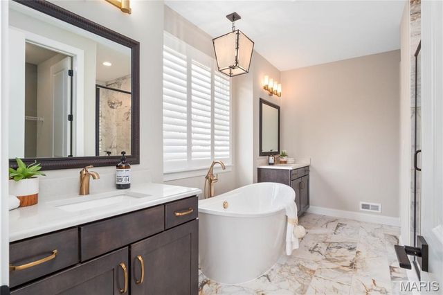 1 SAVANNAH E @ SOUTH POINT ESTATES, Wentzville, MO 63348