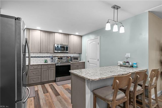 618 Essex PARK, Hampton, VA 23669