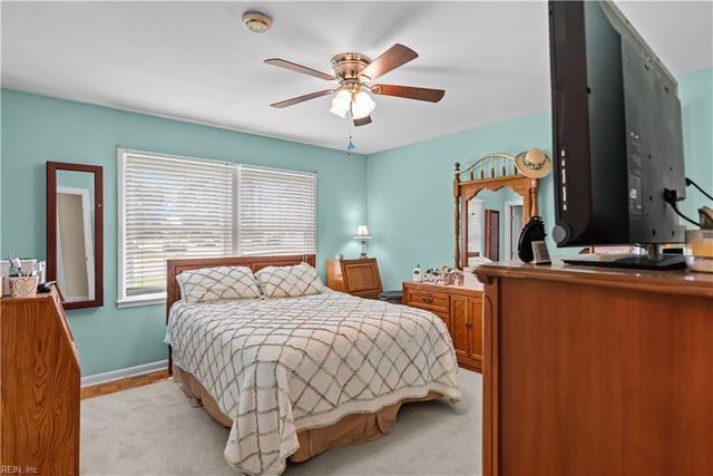618 Essex PARK, Hampton, VA 23669