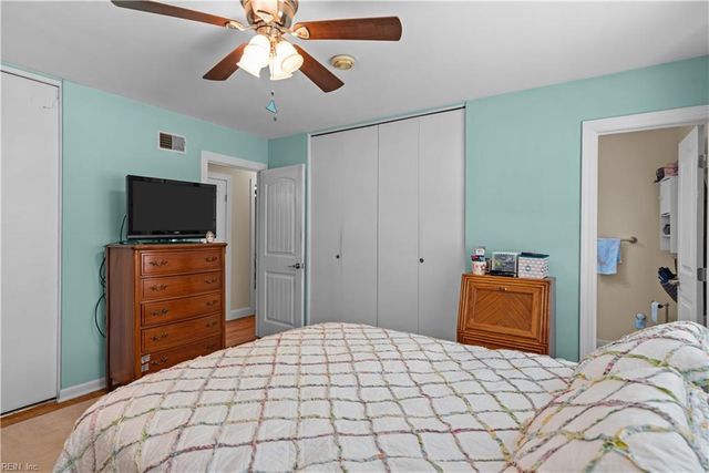 618 Essex PARK, Hampton, VA 23669