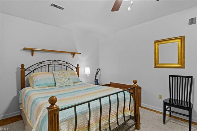 618 Essex PARK, Hampton, VA 23669