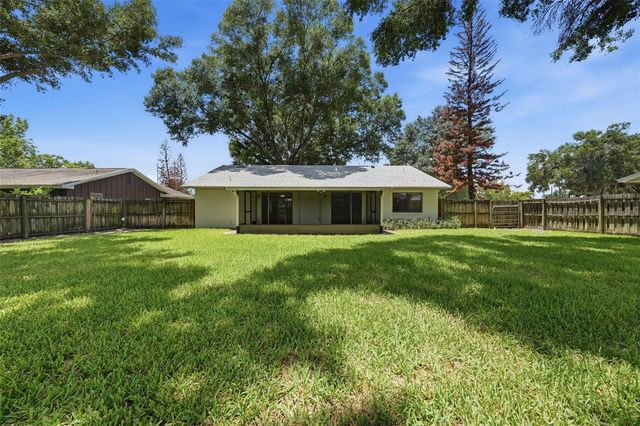 1507 BLACKBERRY COURT, Eustis, FL 32726