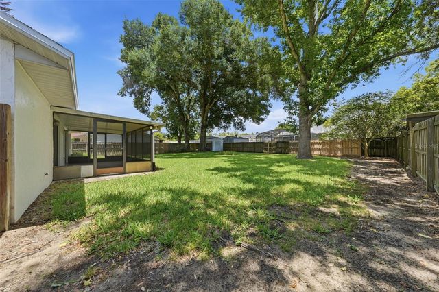 1507 BLACKBERRY COURT, Eustis, FL 32726