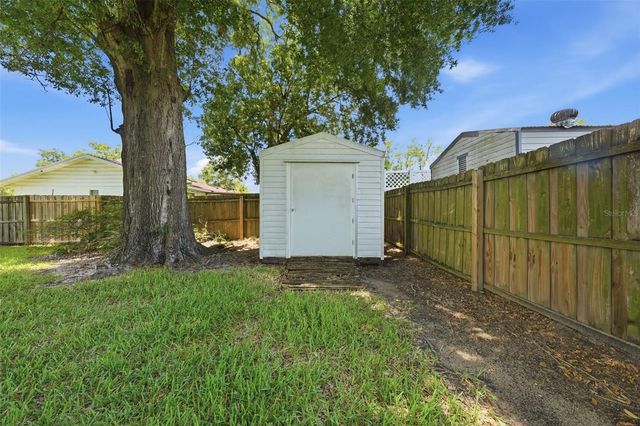 1507 BLACKBERRY COURT, Eustis, FL 32726