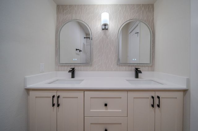 415 Dow Ross Boulevard, Duncanville, TX 75116