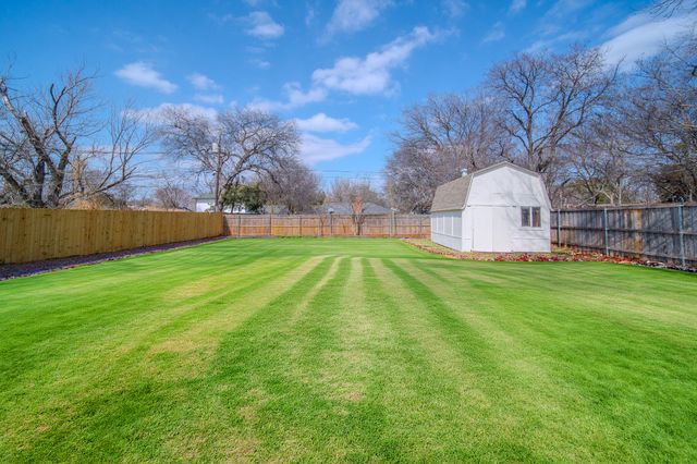 415 Dow Ross Boulevard, Duncanville, TX 75116