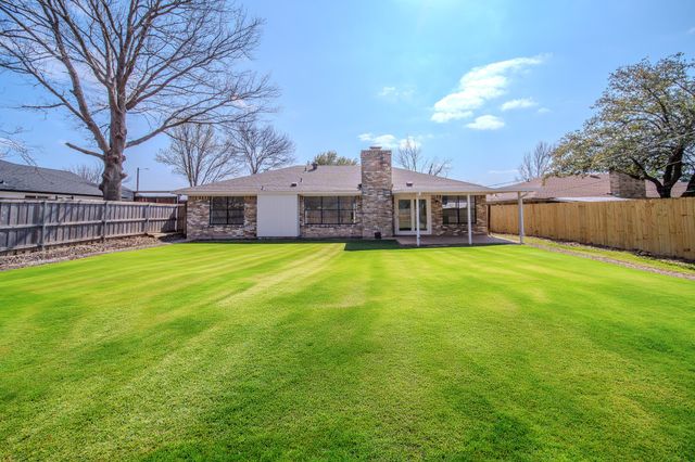 415 Dow Ross Boulevard, Duncanville, TX 75116