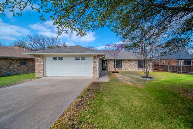 415 Dow Ross Boulevard, Duncanville, TX 75116