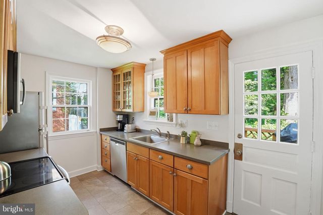 9601 BRUCE DR, Silver Spring, MD 20901