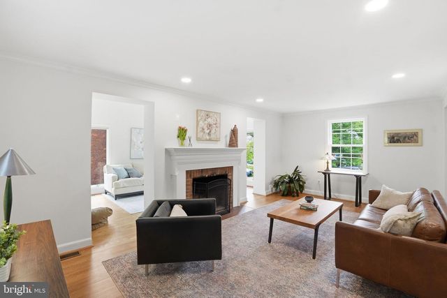 9601 BRUCE DR, Silver Spring, MD 20901