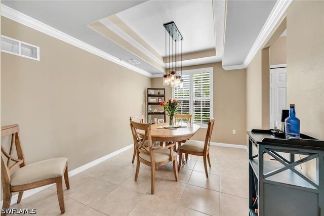 12033 Covent Garden CT 2403, Naples, FL 34120