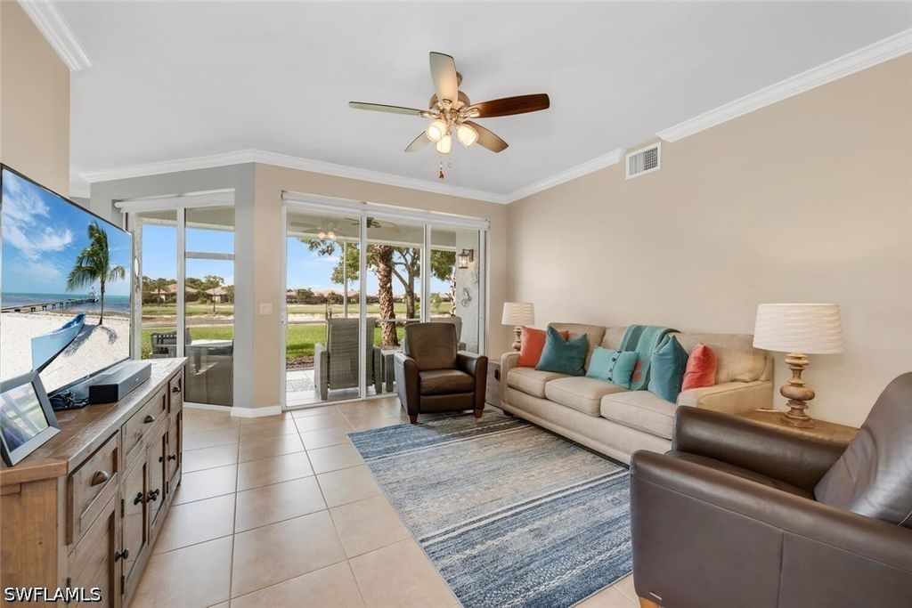12033 Covent Garden CT 2403, Naples, FL 34120