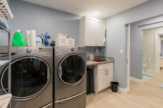851 SE 5th Avenue, Pompano Beach, FL 33060