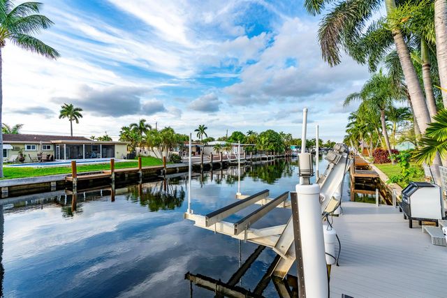 851 SE 5th Avenue, Pompano Beach, FL 33060