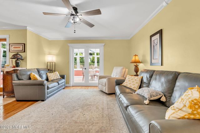 25 Gladiola Drive, Howell, NJ 07731