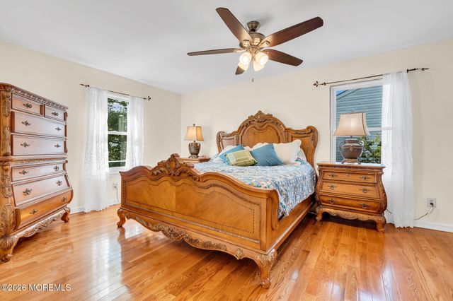 25 Gladiola Drive, Howell, NJ 07731