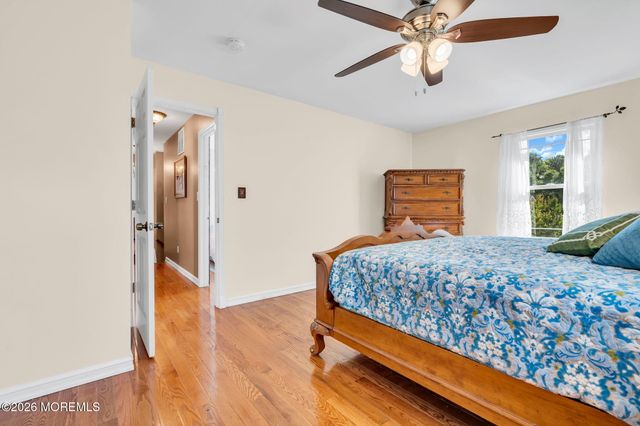 25 Gladiola Drive, Howell, NJ 07731