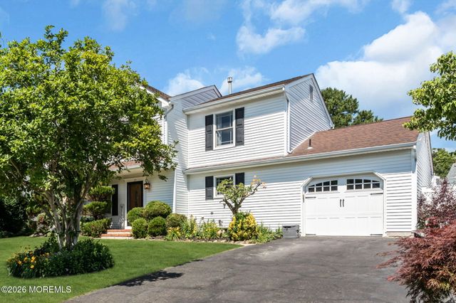 25 Gladiola Drive, Howell, NJ 07731