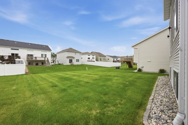 6031 8th Street W, West Fargo, ND 58078