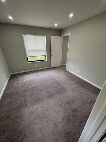 21913 Lake Forest Circle 201, Boca Raton, FL 33433