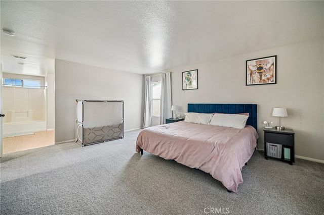 45614 Barham, Lancaster, CA 93534