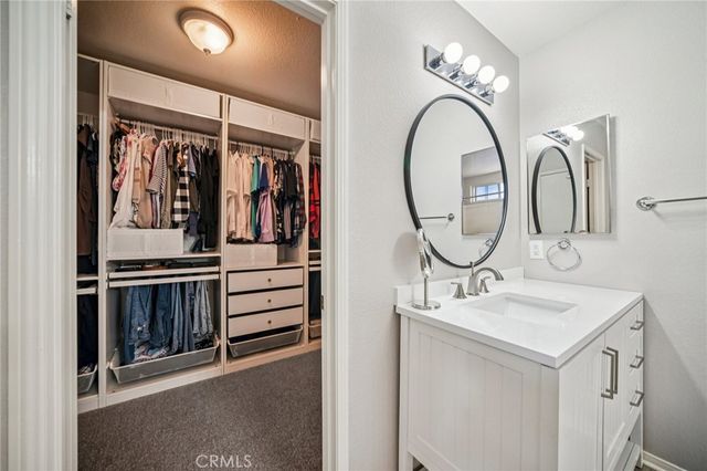 45614 Barham, Lancaster, CA 93534