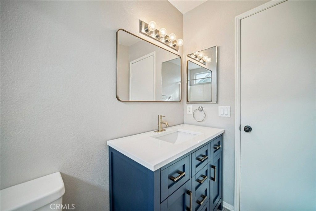 Image 24 of property listing at 45614 Barham, Lancaster, CA 93534