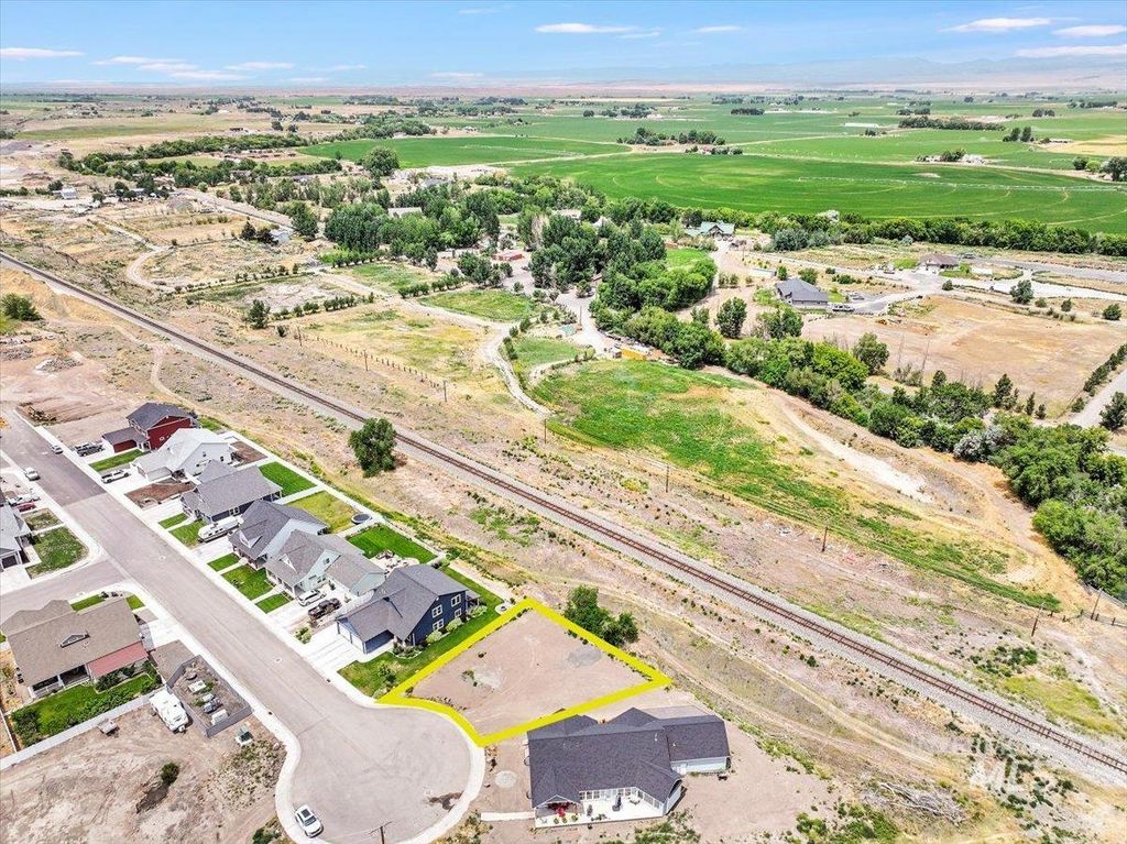 946 Liberty Street, Gooding, ID 83330 photo 5