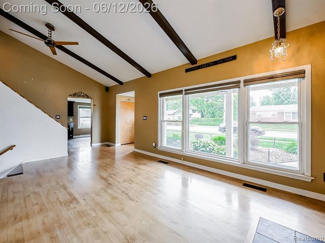 29835 Hillbrook Street, Livonia, MI 48152