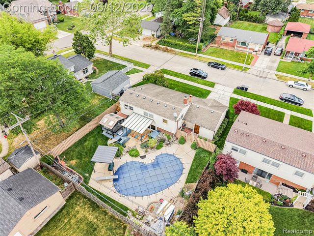 29835 Hillbrook Street, Livonia, MI 48152