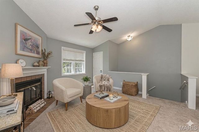 1526 Thrush Terrace, St Louis, MO 63144