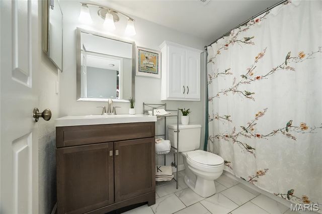 1526 Thrush Terrace, St Louis, MO 63144