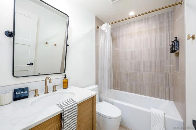 2124 San Clemente St, San Diego, CA 92107