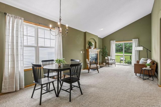 10264 Country Club Alcove, Woodbury, MN 55129
