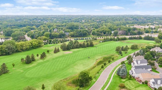 10264 Country Club Alcove, Woodbury, MN 55129