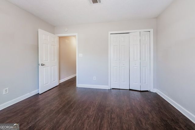 2830 Robinson Wood Drive, Riverdale, GA 30296