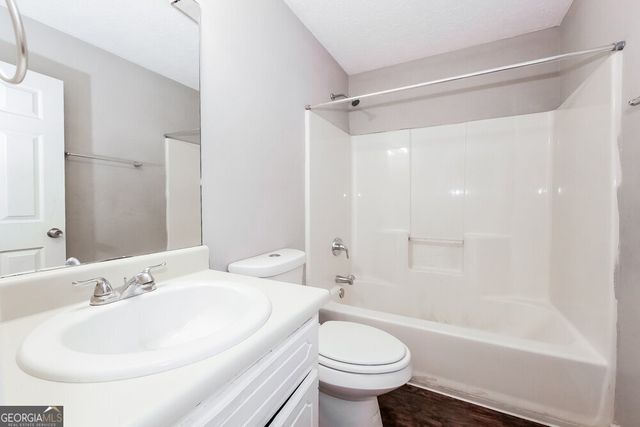 2830 Robinson Wood Drive, Riverdale, GA 30296