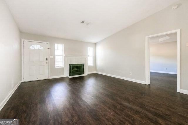 2830 Robinson Wood Drive, Riverdale, GA 30296