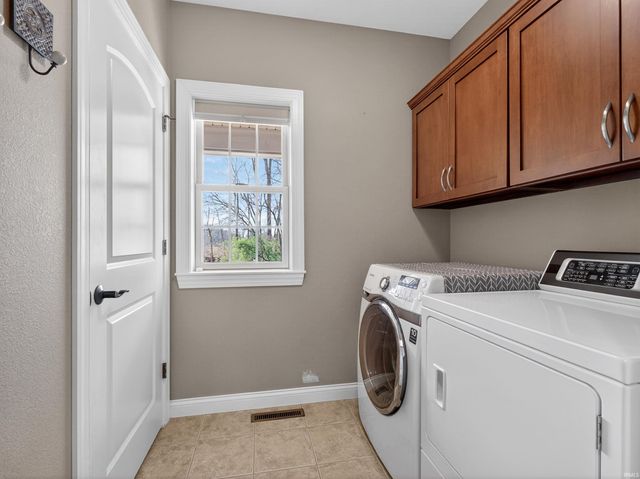 67483 Kensington Drive, Goshen, IN 46526